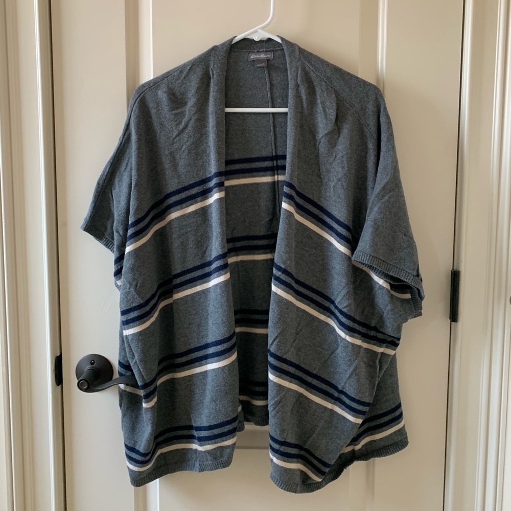 Eddie Bauer Short sleeve cardigan